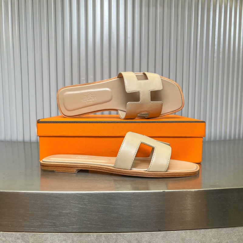 Hermes Slippers